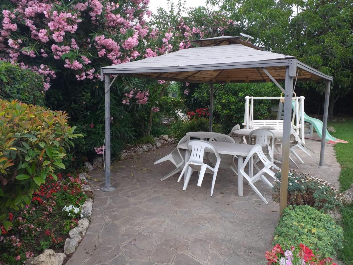 Garden Basement - Seminterrato Max 4 Ospiti - Fiumicino Vicino Aeroporto E Fiera Exterior foto